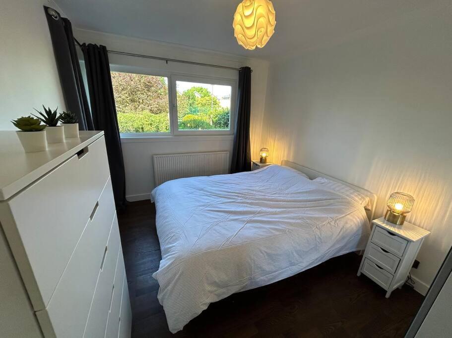 Homely Apartment & Thames View London Exteriör bild